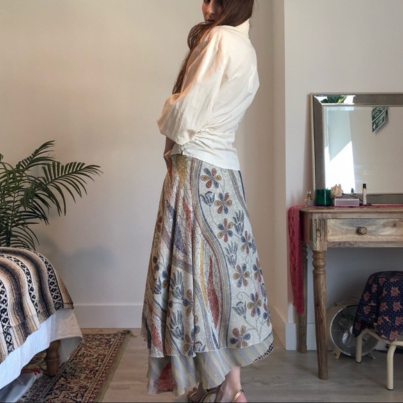 🌟SOLD🌟 Jacquemus La Bomba Top - Picture 3 of 7